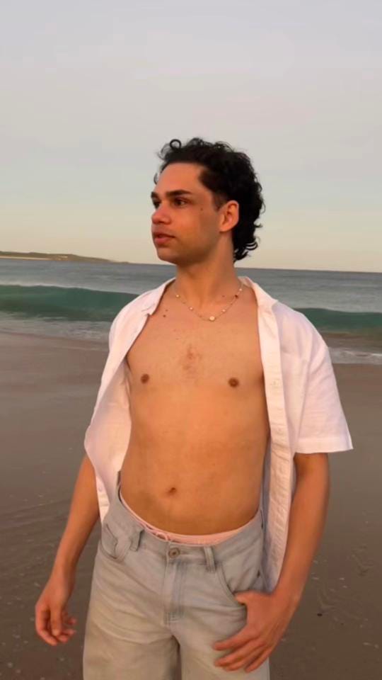 Post 8 by Lliam With 2 L’s on TikTok (video)