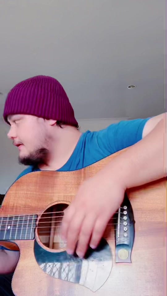 Post 7 by Lowwkeyy on TikTok (video)