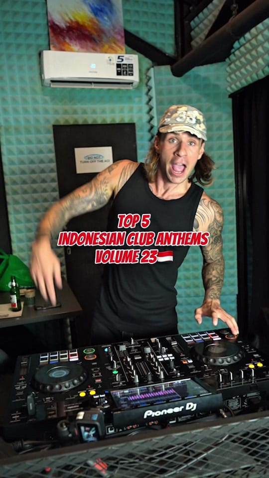 Post 1 by BULLO_DJ on TikTok (video)