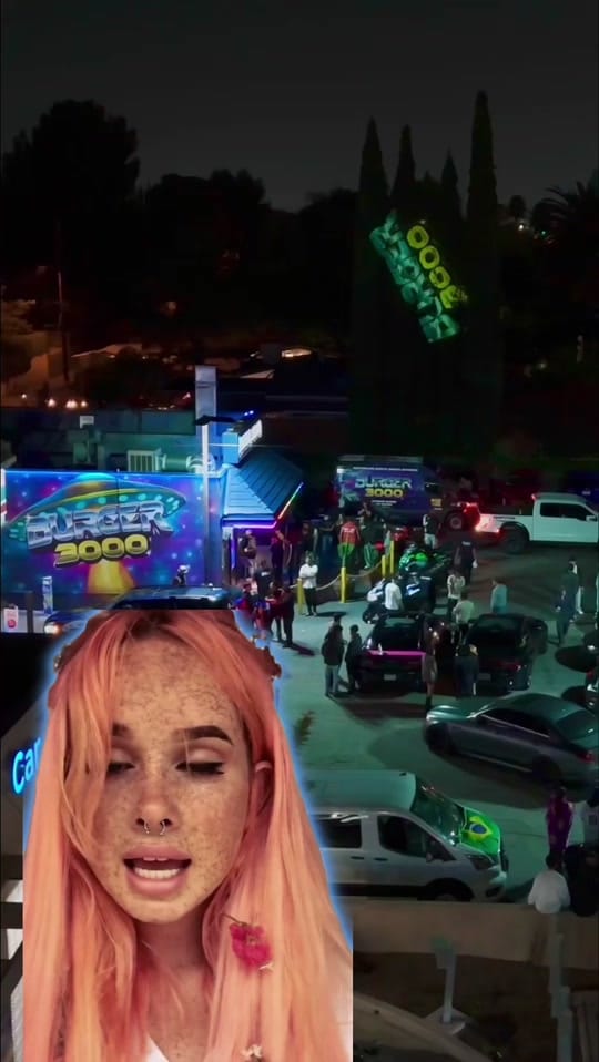 Post 2 by Burger 3000 on TikTok (video)