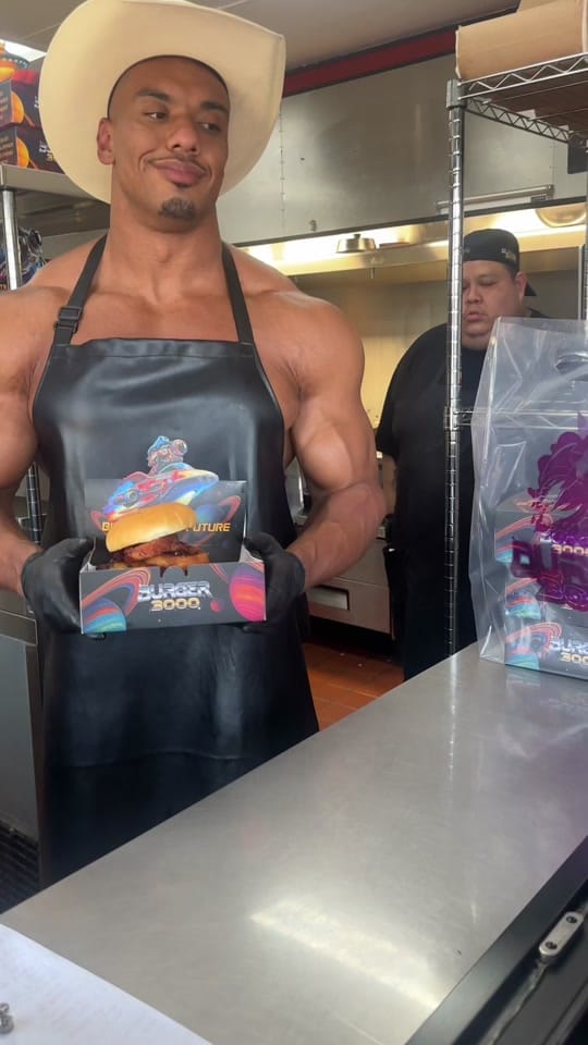 Post 8 by Burger 3000 on TikTok (video)