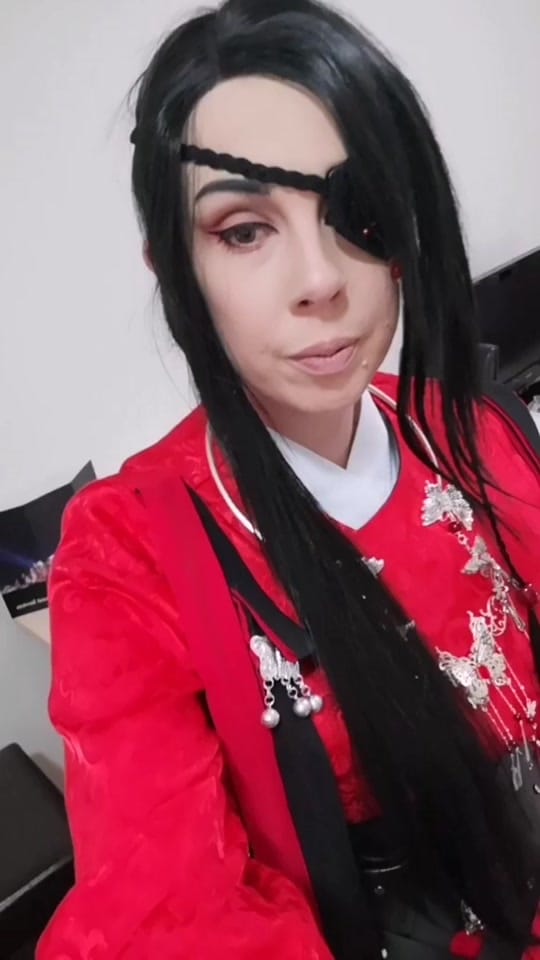Post 3 by Tessu Cosplay on TikTok (video)