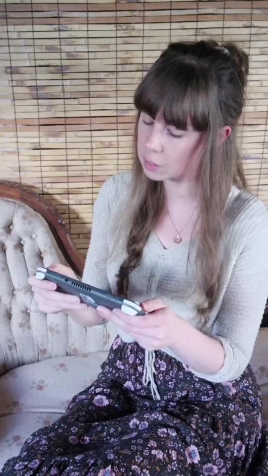 Post 2 by Tessu Cosplay on TikTok (video)