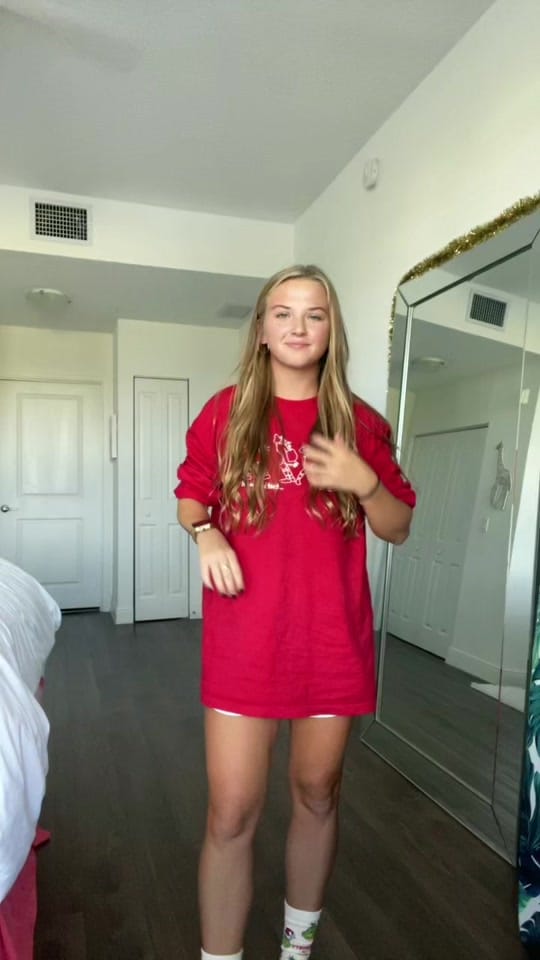 Post 10 by syd.parkerr on TikTok (video)