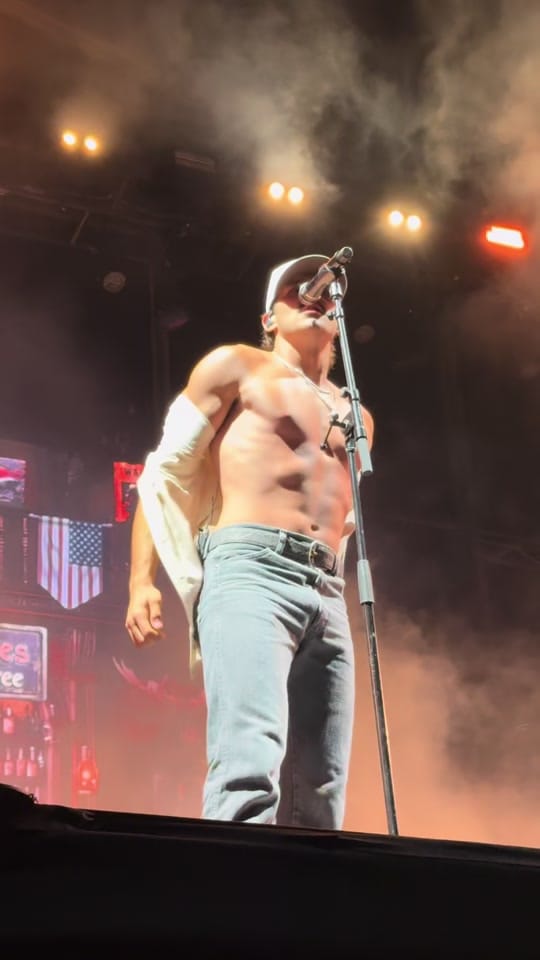 Post 8 by Official CMC Rocks on TikTok (video)