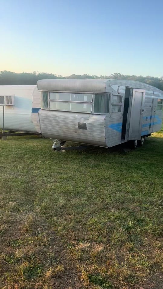 Post 1 by Long Term Caravan Rentals on TikTok (video)