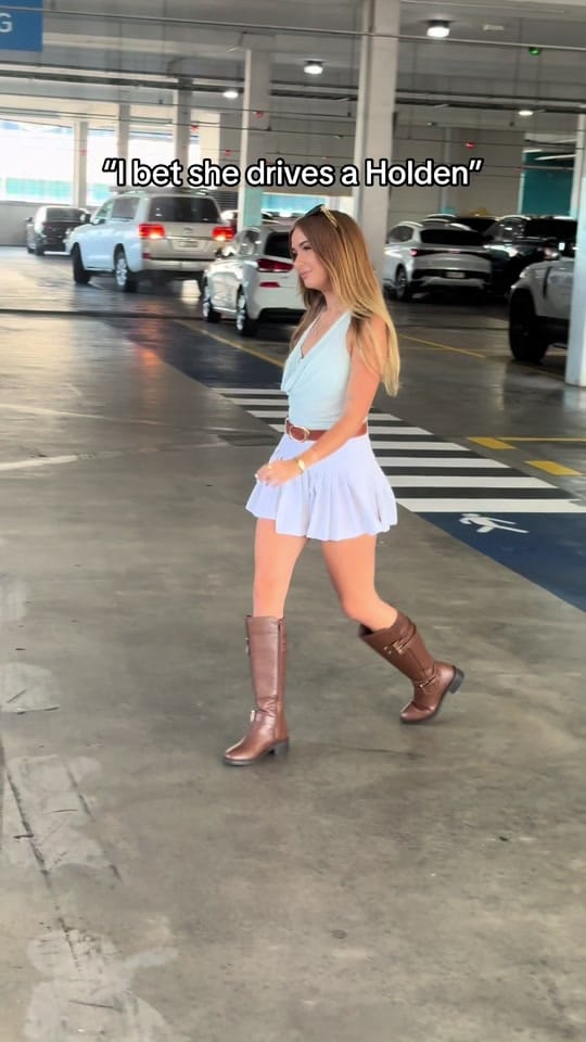 Post 4 by Jess on TikTok (video)