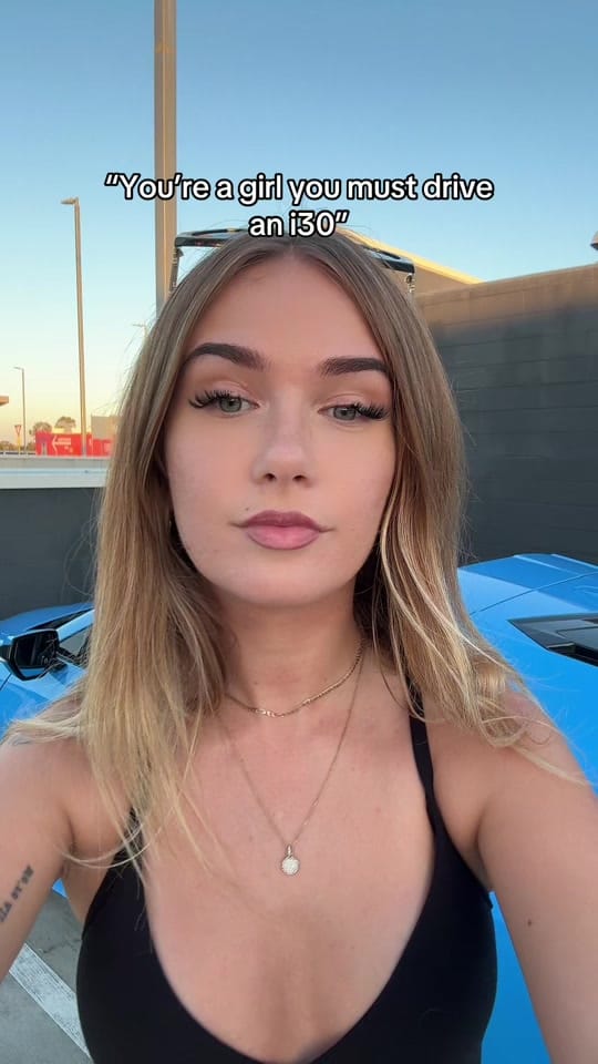 Post 8 by Jess on TikTok (video)
