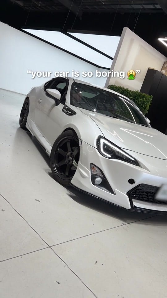 Post 5 by iilumolab on TikTok (video)