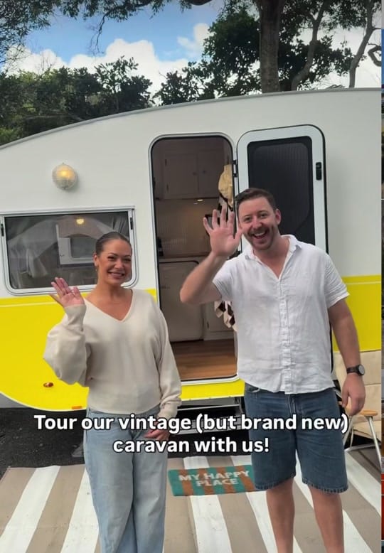 Post 2 by Goldy Caravans on TikTok (video)