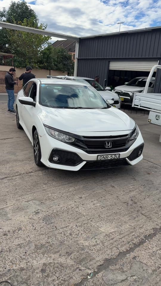 Post 2 by HARRYS CRAZY DEALS🚗 H C D🚘 on TikTok (video)