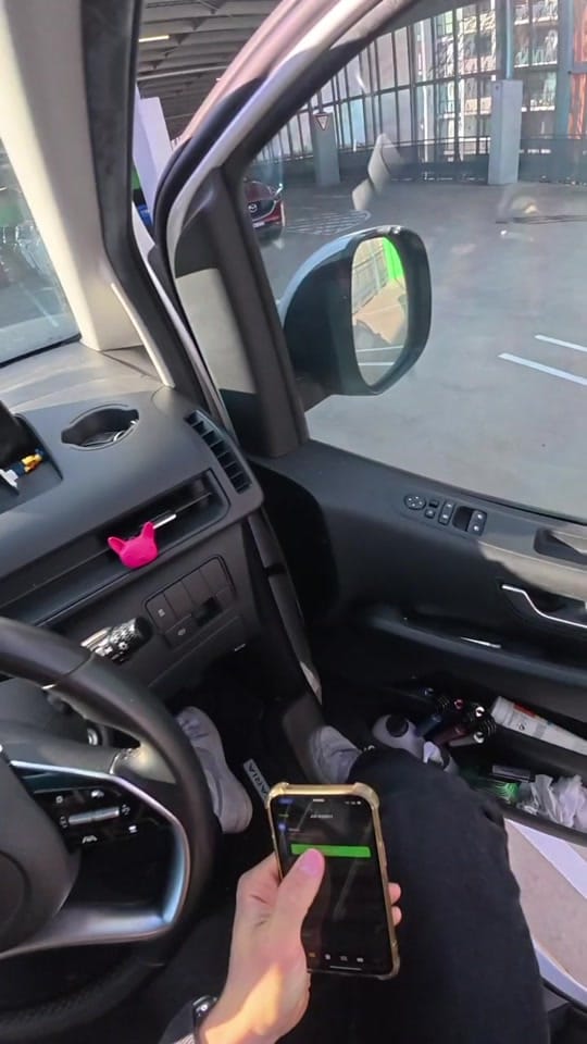 Post 10 by ak.carkeys on TikTok (video)