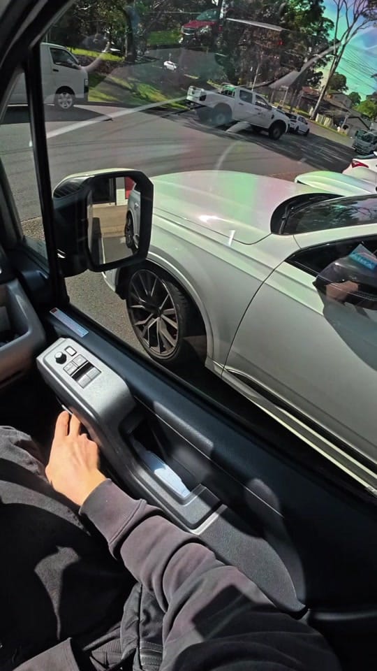 Post 4 by ak.carkeys on TikTok (video)