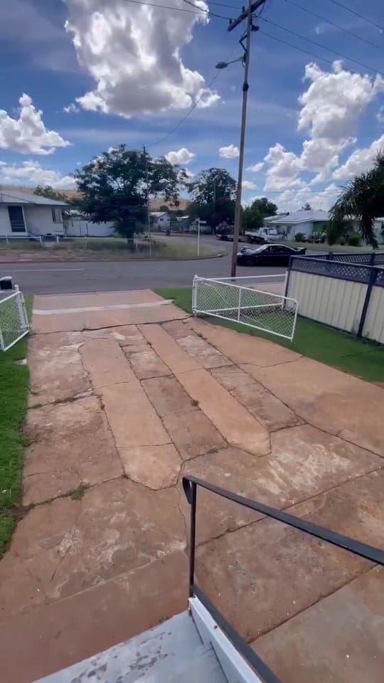 Post 9 by toothls on TikTok (video)