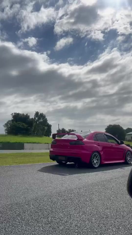 Post 10 by PinkEvo_x_ on TikTok (video)
