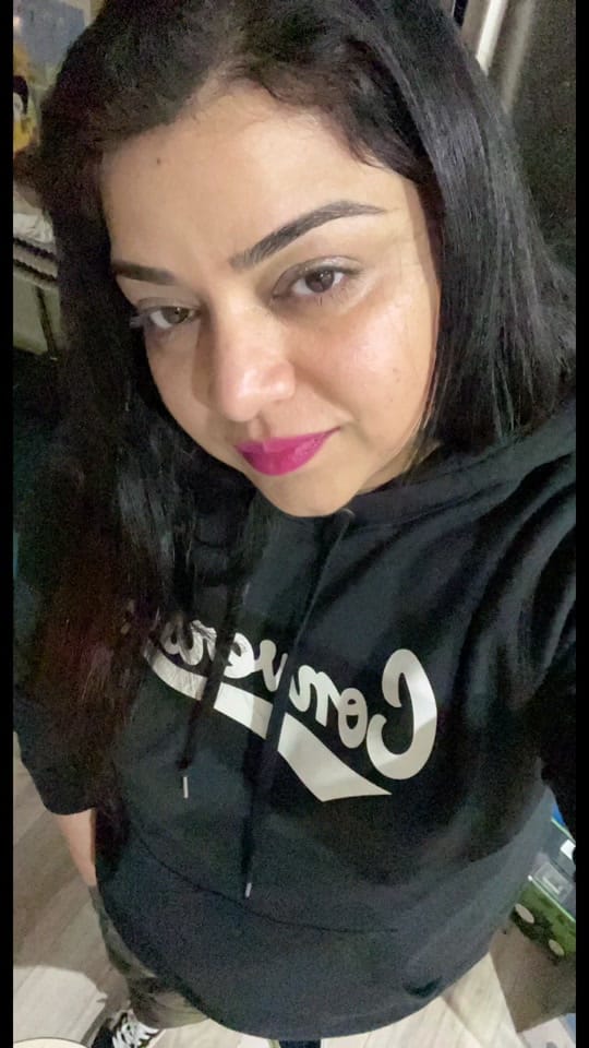 Post 4 by Poonam on TikTok (video)