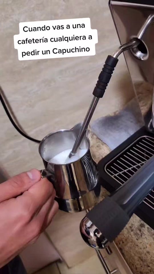 Post 10 by Barista Juan Ignacio ☕️ on TikTok (video)