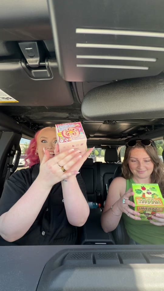 Post 10 by Sydney Woll on TikTok (video)