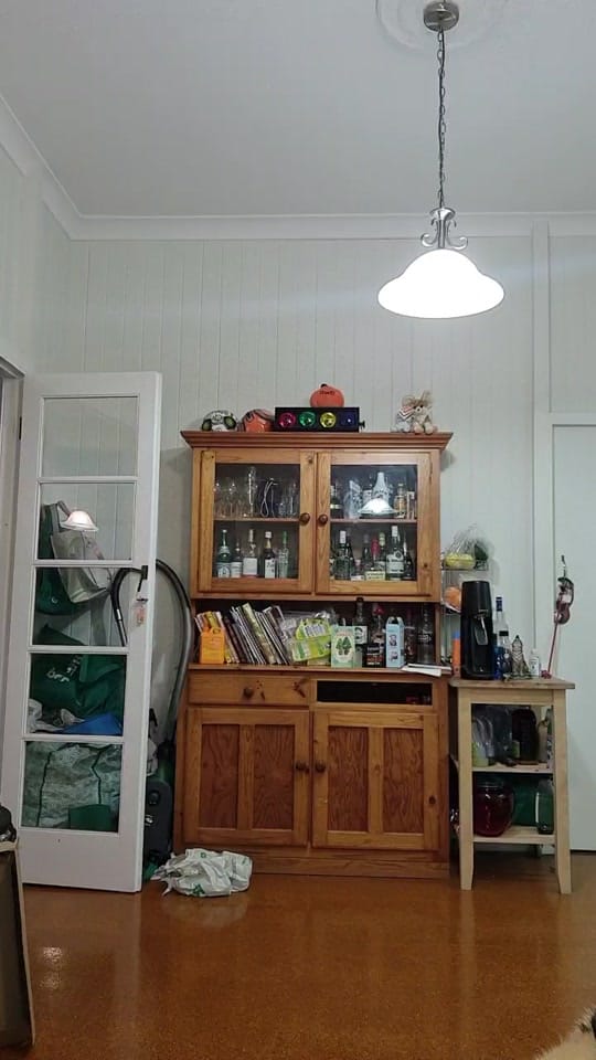 Post 8 by Faux Veritas on TikTok (video)