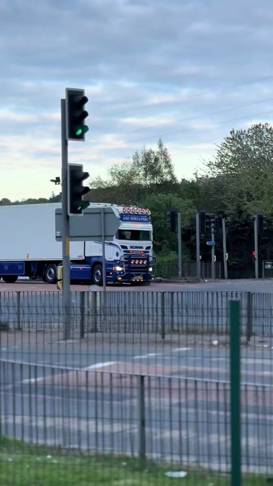 Post 3 by TJ Truck Photography on TikTok (video)