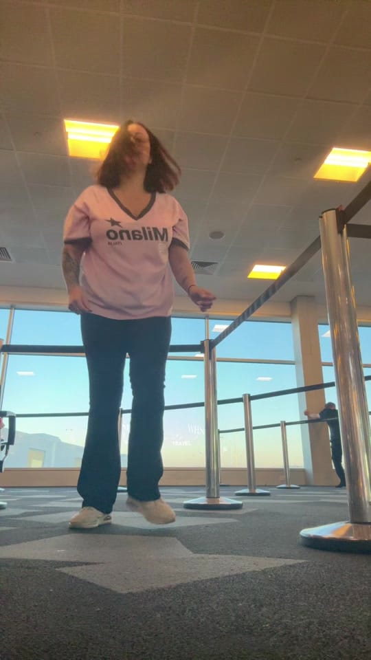 Post 10 by OLI 🩷 on TikTok (video)