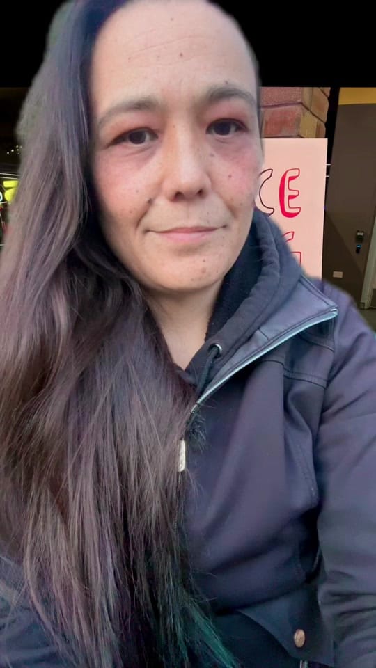 Post 10 by artist_sabine on TikTok (video)