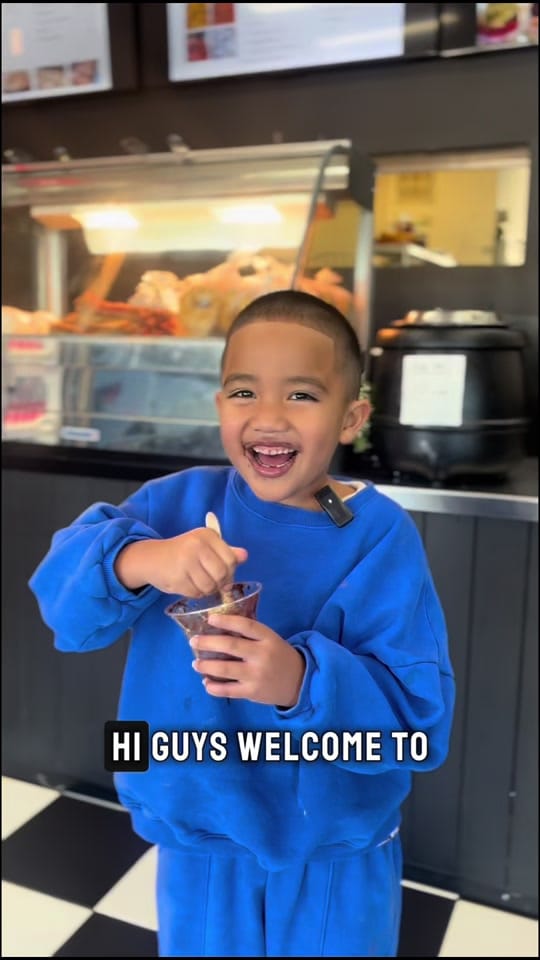 Post 3 by siastakeawaygc on TikTok (video)