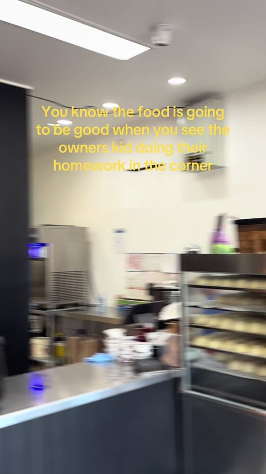Post 2 by siastakeawaygc on TikTok (video)