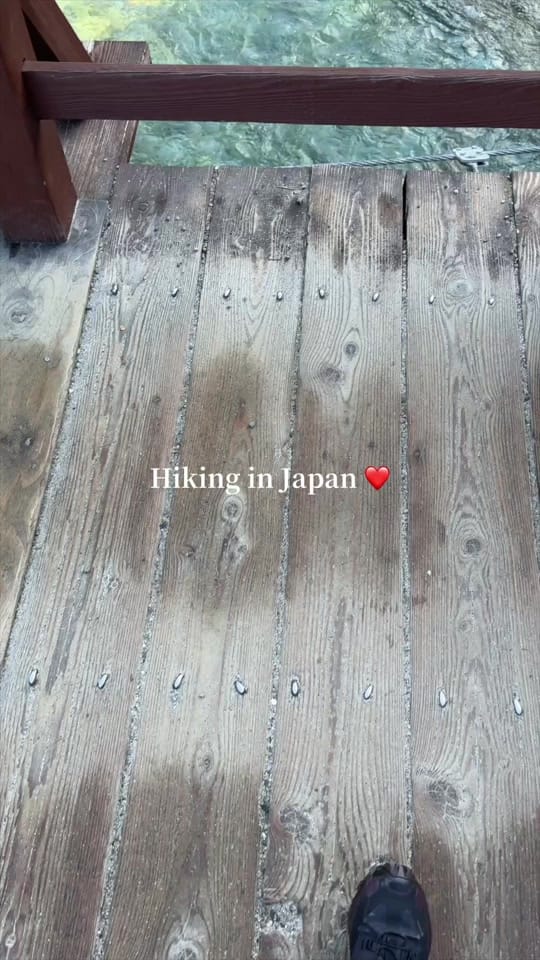 Post 1 by Hannah on TikTok (video)