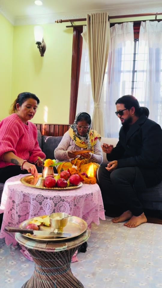 Post 4 by Abhiyan Shah on TikTok (video)