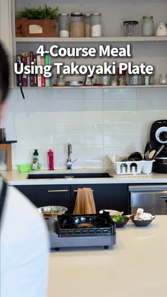 Post 1 by Shoggy the foodie on TikTok (video)