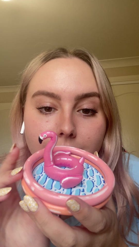 Post 10 by VioletteCharms on TikTok (video)