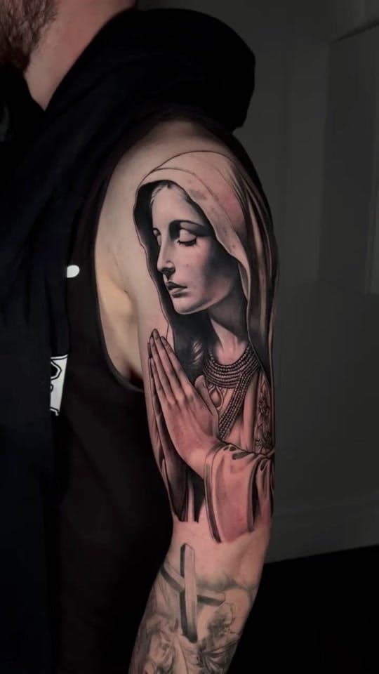 Post 3 by Alexi Tattoos on TikTok (video)
