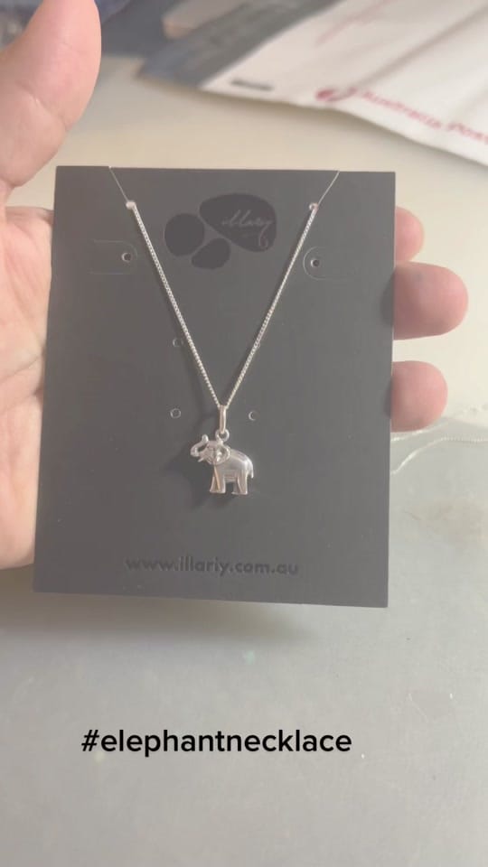 Post 10 by illariyjewellery on TikTok (video)