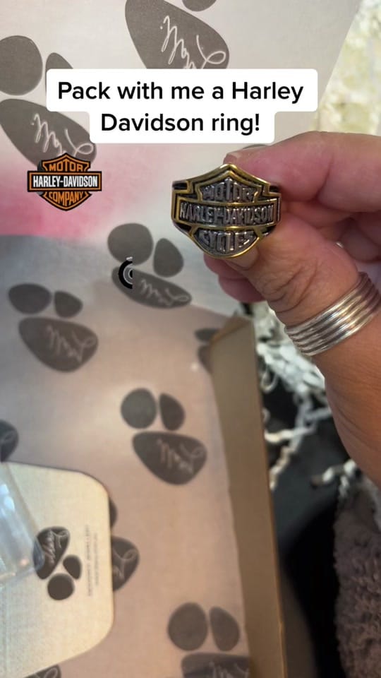 Post 2 by illariyjewellery on TikTok (video)