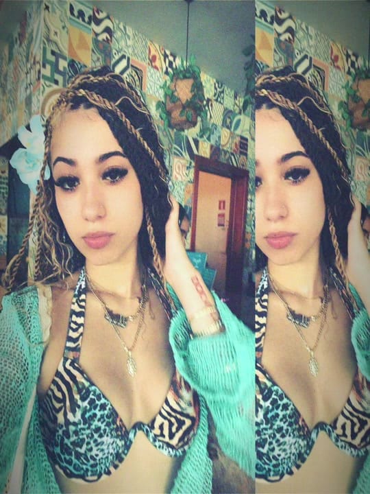 Post 4 by THEE lash artist🧚🏼‍♀️ on TikTok (video)