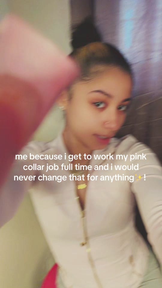 Post 6 by THEE lash artist🧚🏼‍♀️ on TikTok (video)