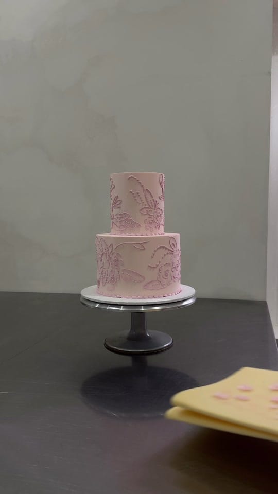 Post 1 by CakeMeCrazy on TikTok (video)