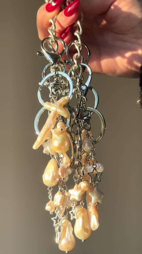 Post 9 by 999ethereal_gems on TikTok (video)