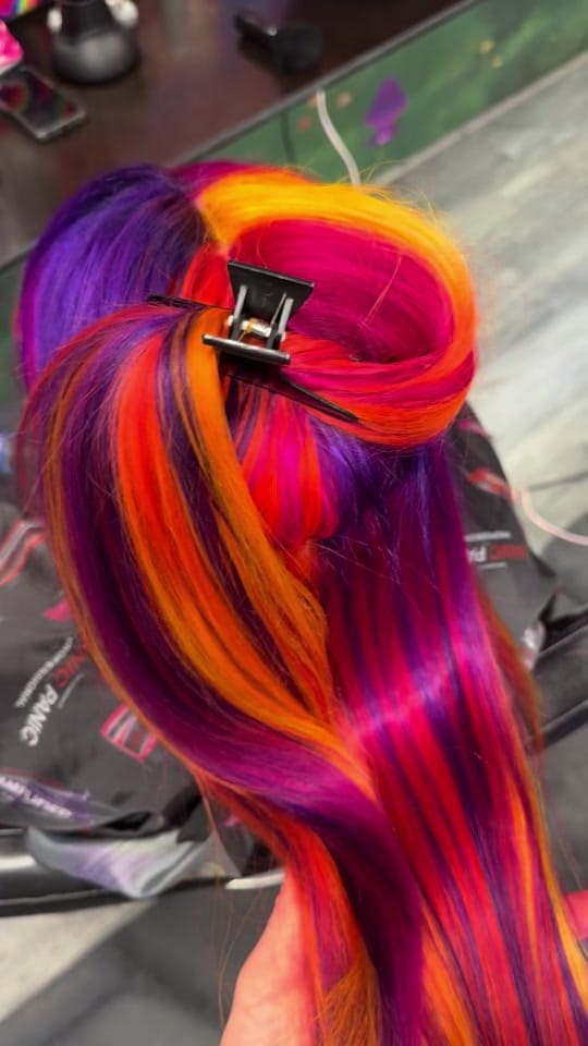 Post 3 by UNICORN MANES on TikTok (video)