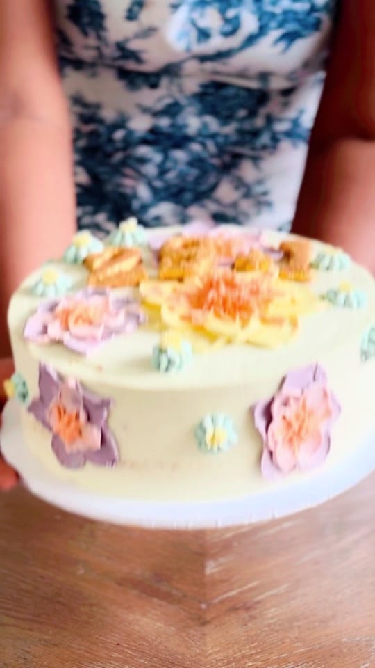 Post 4 by Seenie by Galya on TikTok (video)