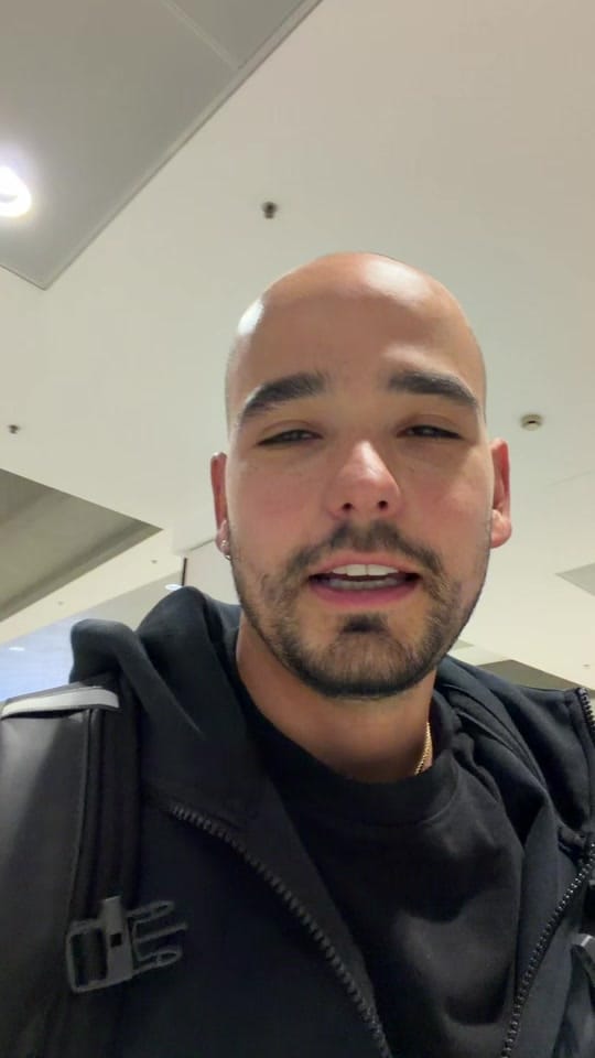 Post 8 by SANTIAGO POSADA P. on TikTok (video)