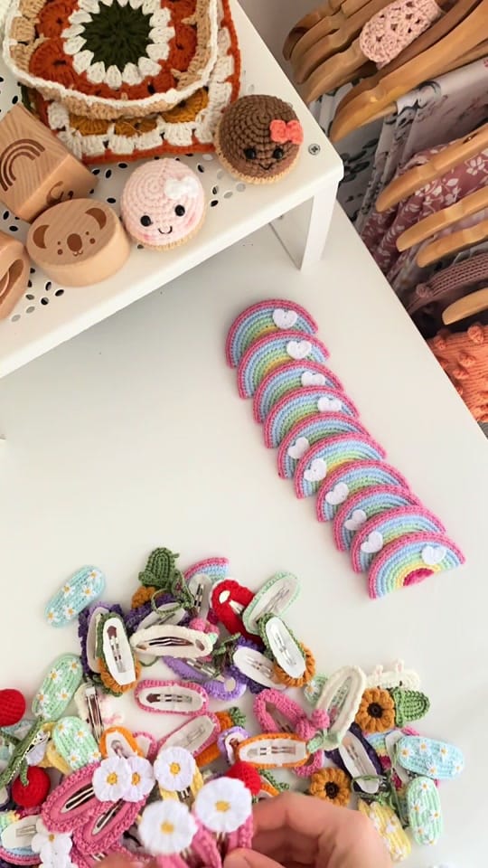 Post 5 by Knittingardenn on TikTok (video)