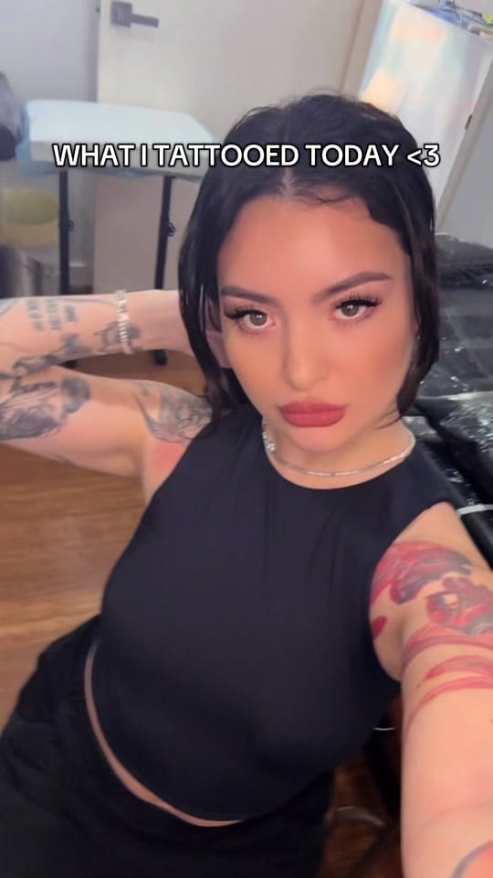 Post 7 by Ella Loekito on TikTok (video)