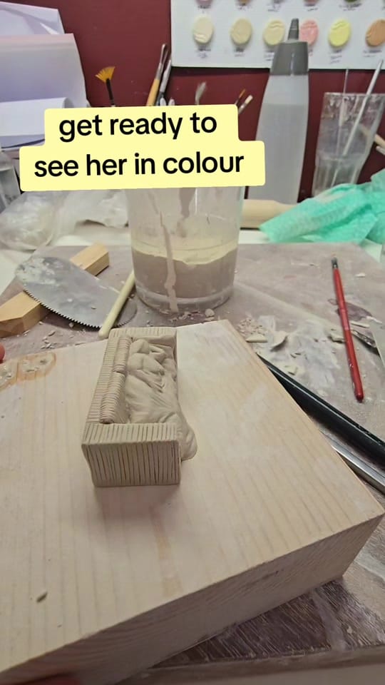 Post 3 by Ashlee Bennett - Artist on TikTok (video)