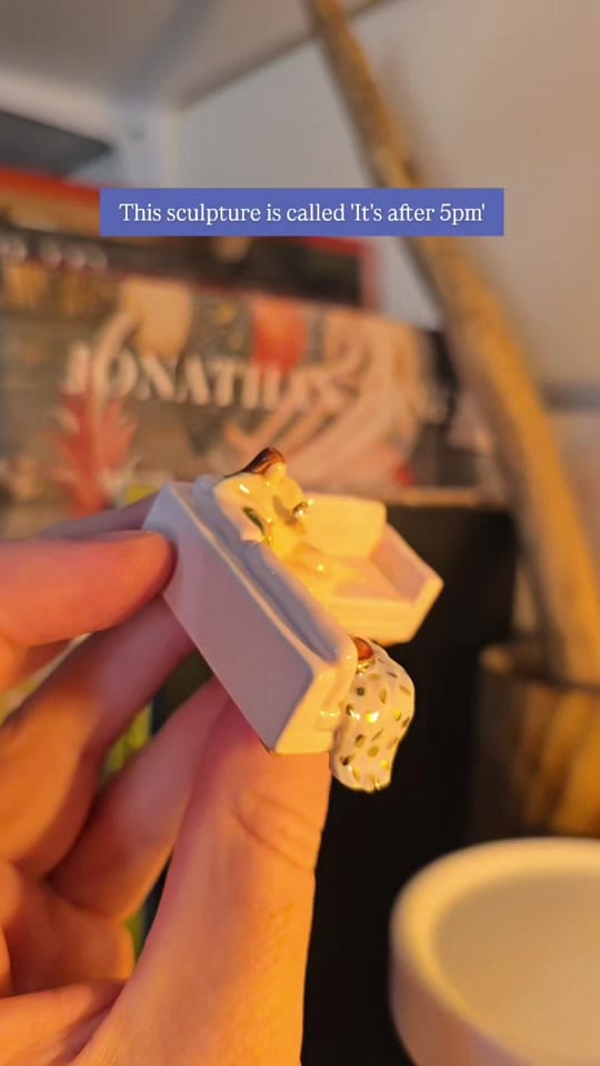 Post 6 by Ashlee Bennett - Artist on TikTok (video)