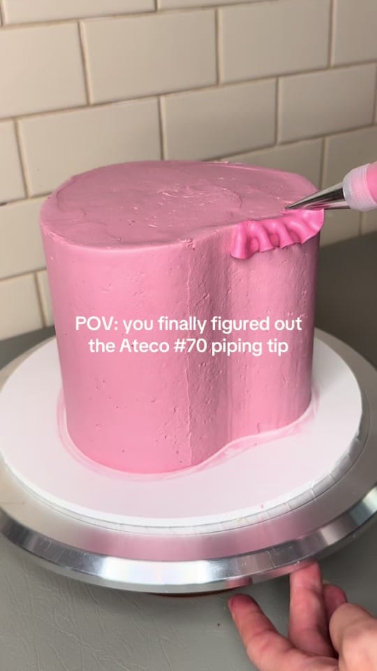 Post 5 by cakes.by.si on TikTok (video)