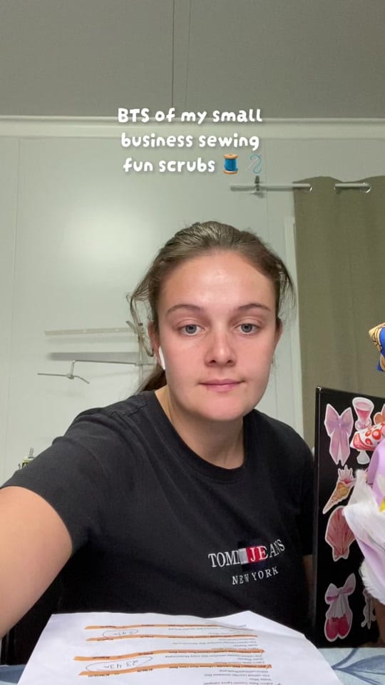 Post 5 by vantanvintagescrubs on TikTok (video)