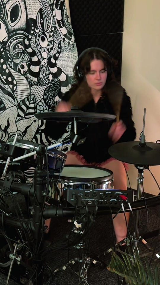 Post 6 by Mikaela Swan on TikTok (video)