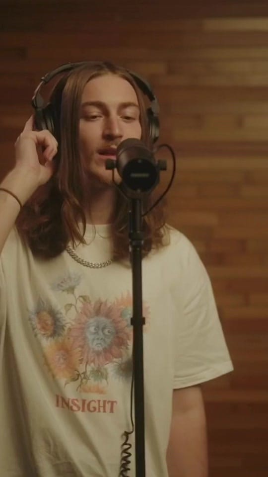 Post 6 by Lanstan on TikTok (video)